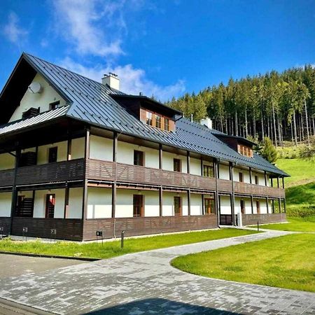 Apartmany Neta Velke Karlovice, Polansky Dvur Exterior photo